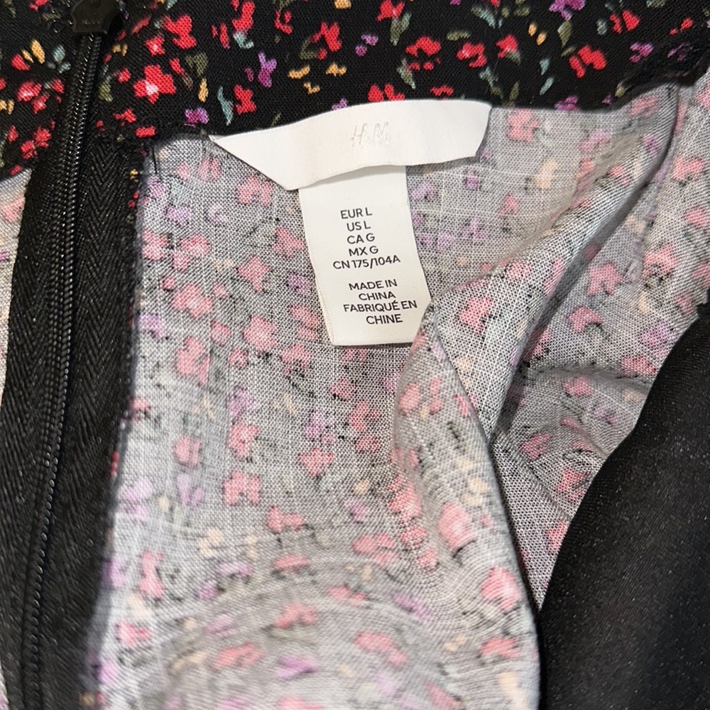H&M Floral Mini Dress - Picture 4 of 4